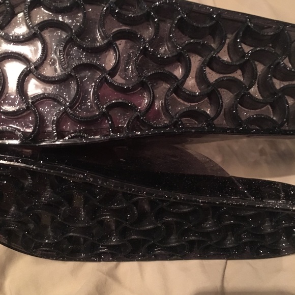 Brand new! Madden Girl “jezza” jelly slides - Picture 4 of 5